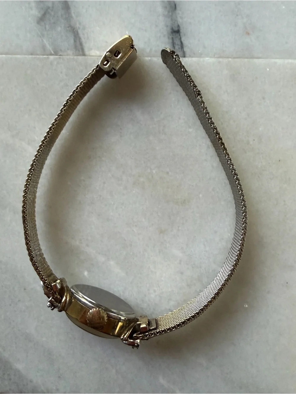 Vintage Benrus 21 Jewel Ladies Wristwatch Manual Wind Mesh Band - Running!